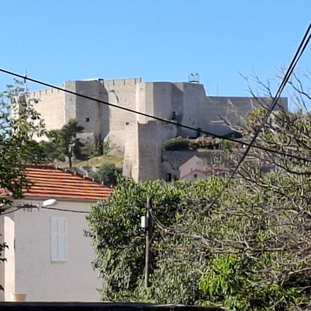 Viola Apartment & Free Parking Šibenik Kültér fotó