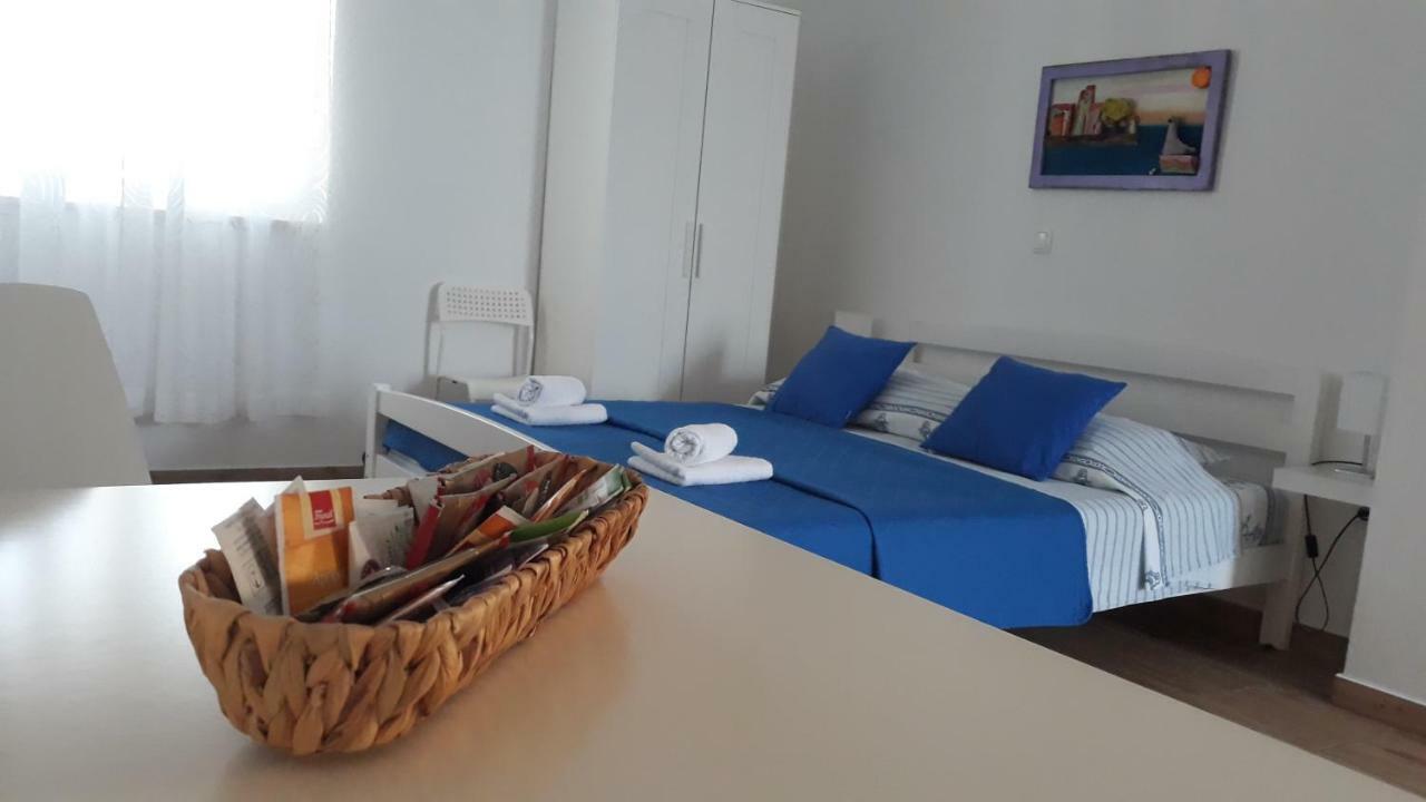 Viola Apartment & Free Parking Šibenik Kültér fotó